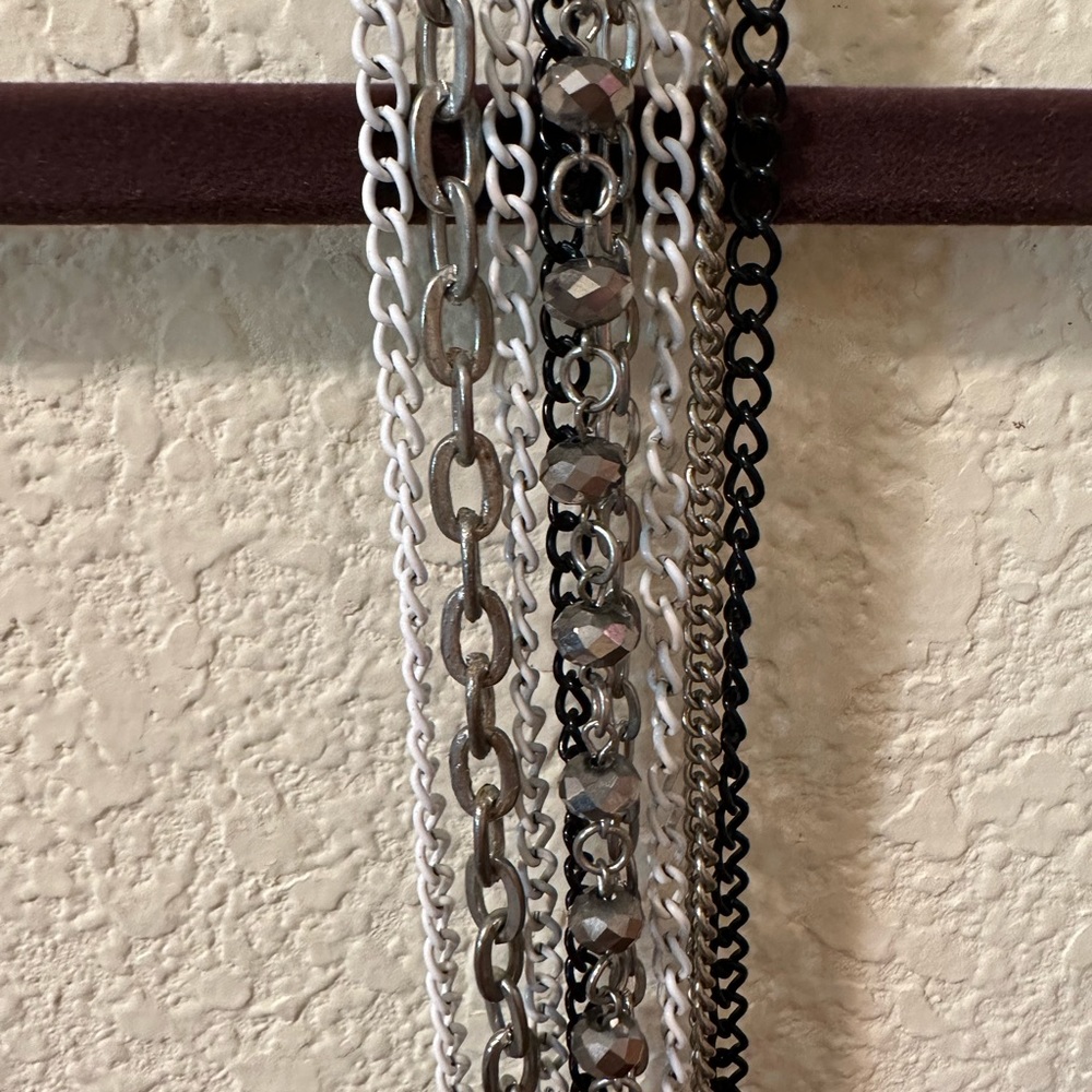 10š„Multi chain necklace - Picture 3 of 10